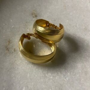 Chic Gold-Toned Snap-Back Hoop Earrings